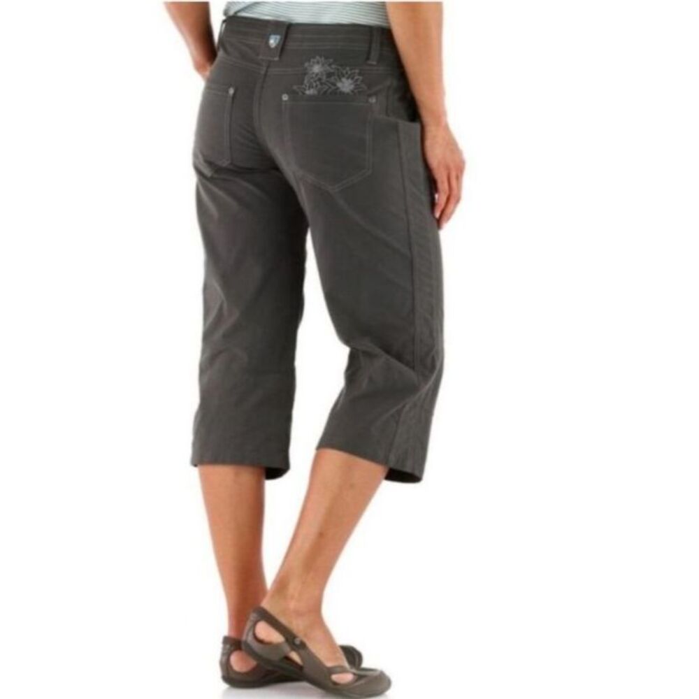 Kuhl Kendra Kapri Capri Cropped Pants w/ Embroidered Flower Grey Taupe Women's 2